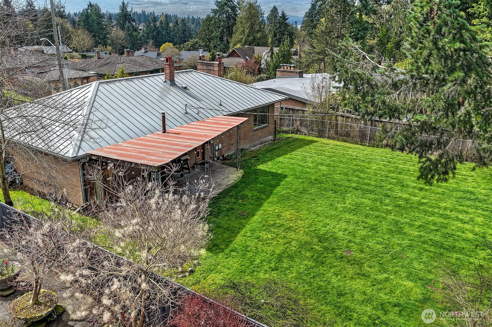 414 Northwest 117th Street Seattle, WA 98177 - Photo 3 of 40