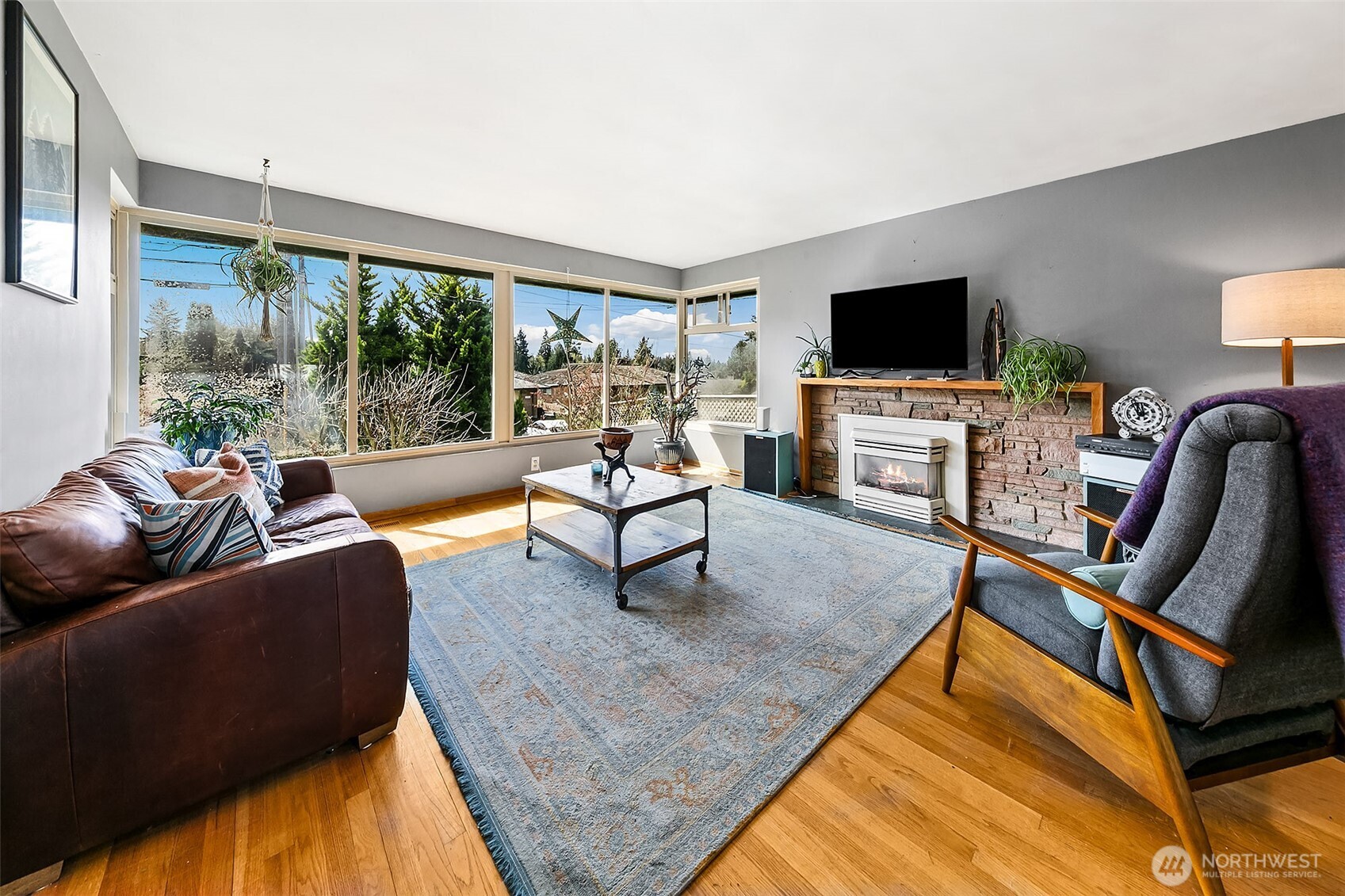 414 Northwest 117th Street Seattle, WA 98177 - Photo 5 of 40
