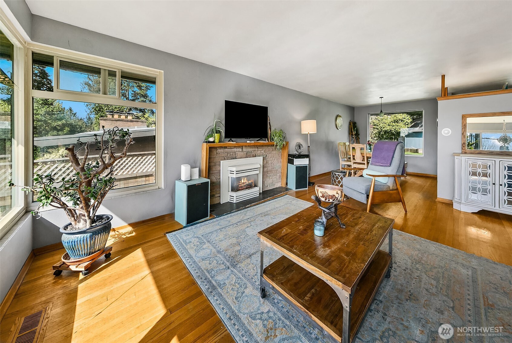 414 Northwest 117th Street Seattle, WA 98177 - Photo 7 of 40