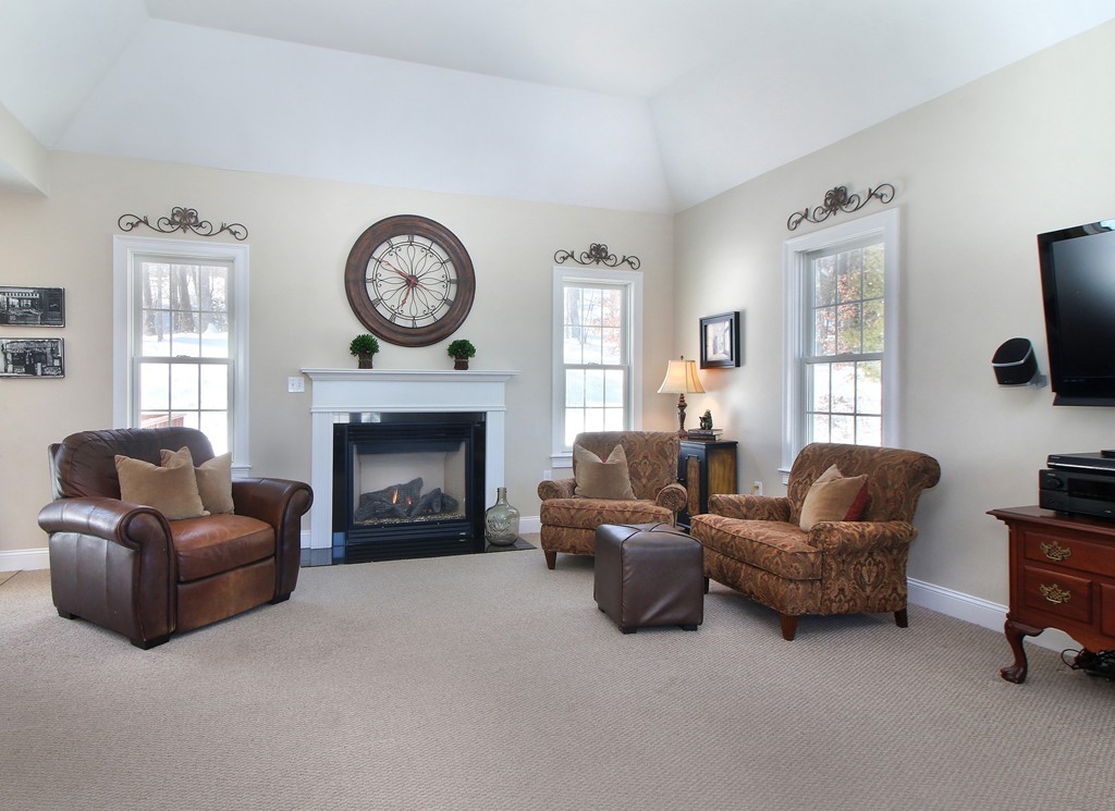 40 Brandywine Road Franklin, MA 02038 - Photo 12 of 26 Gallery Image 12