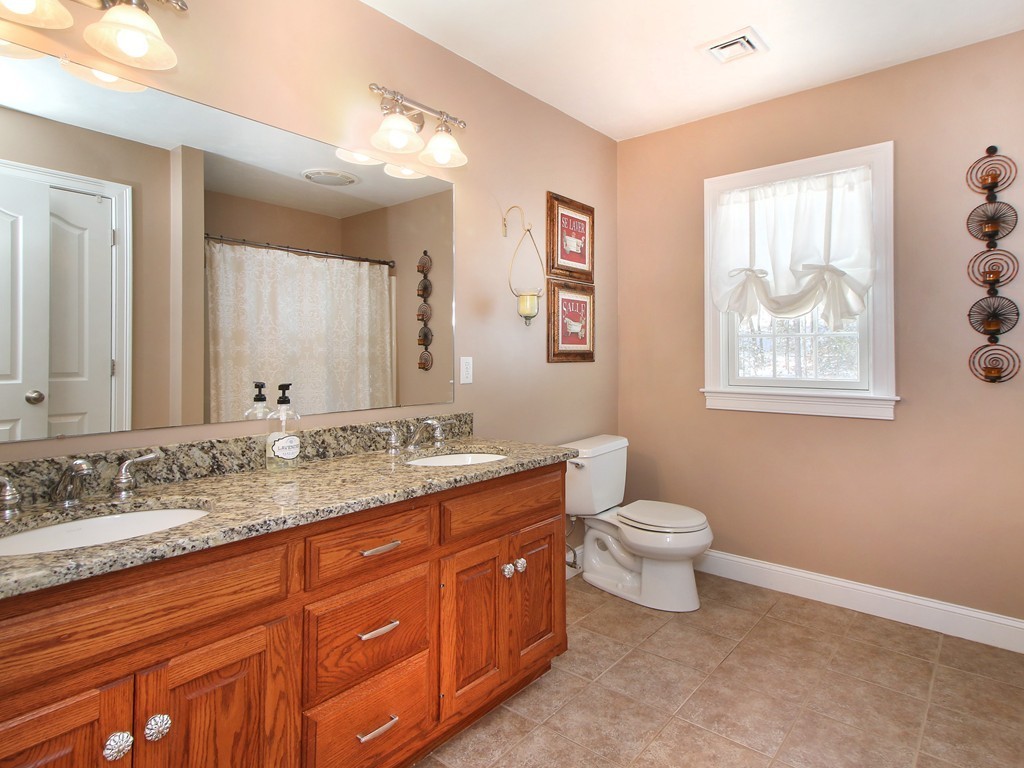 40 Brandywine Road Franklin, MA 02038 - Photo 21 of 26 Gallery Image 21