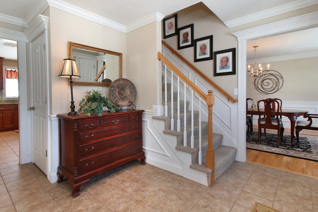 40 Brandywine Road Franklin, MA 02038 - Photo 3 of 26 Gallery Image 3