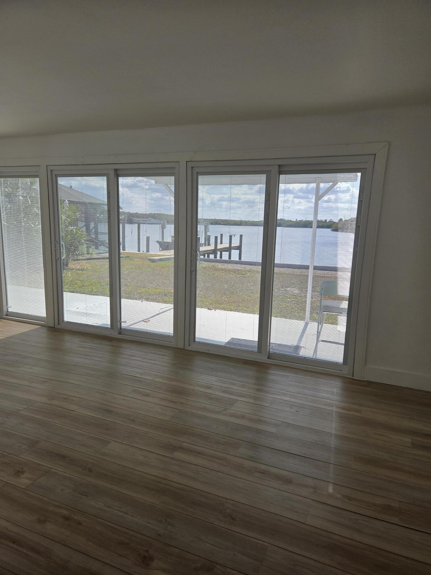 100 Southwest Hideaway Place Stuart, FL 34994 - Photo 11 of 27 100 fla room view