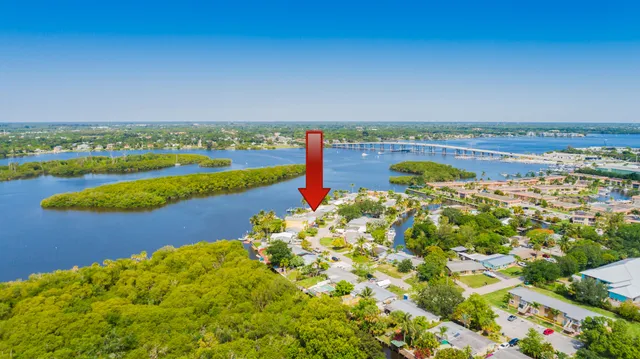 $2,450 | 100 Southwest Hideaway Place, Stuart, FL 34994