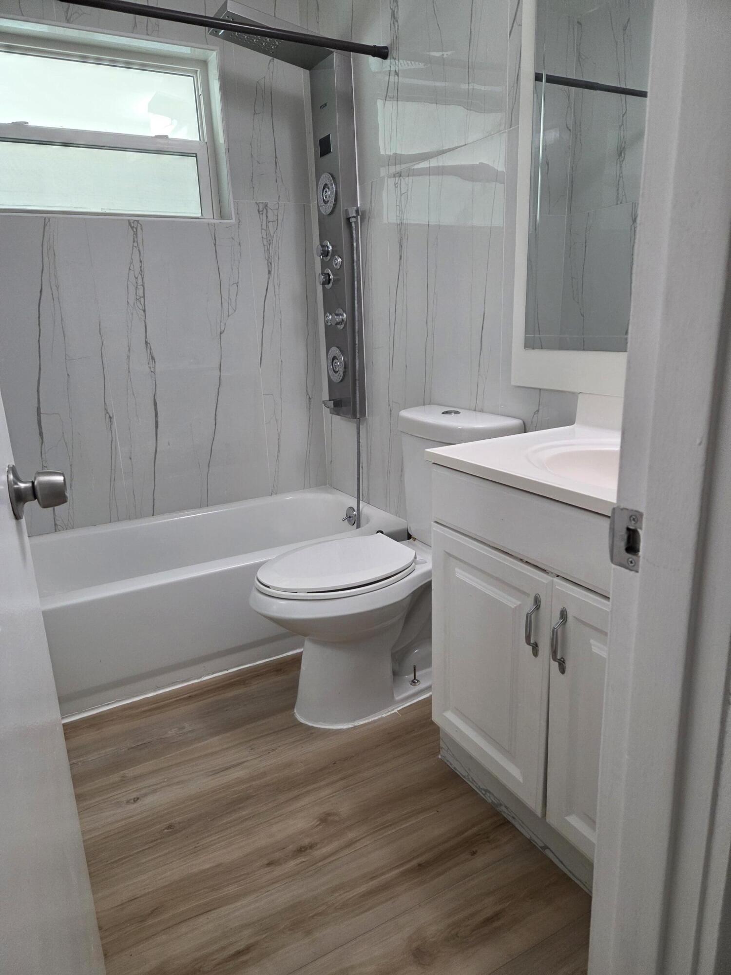 100 Southwest Hideaway Place Stuart, FL 34994 - Photo 23 of 27 20260210_140626