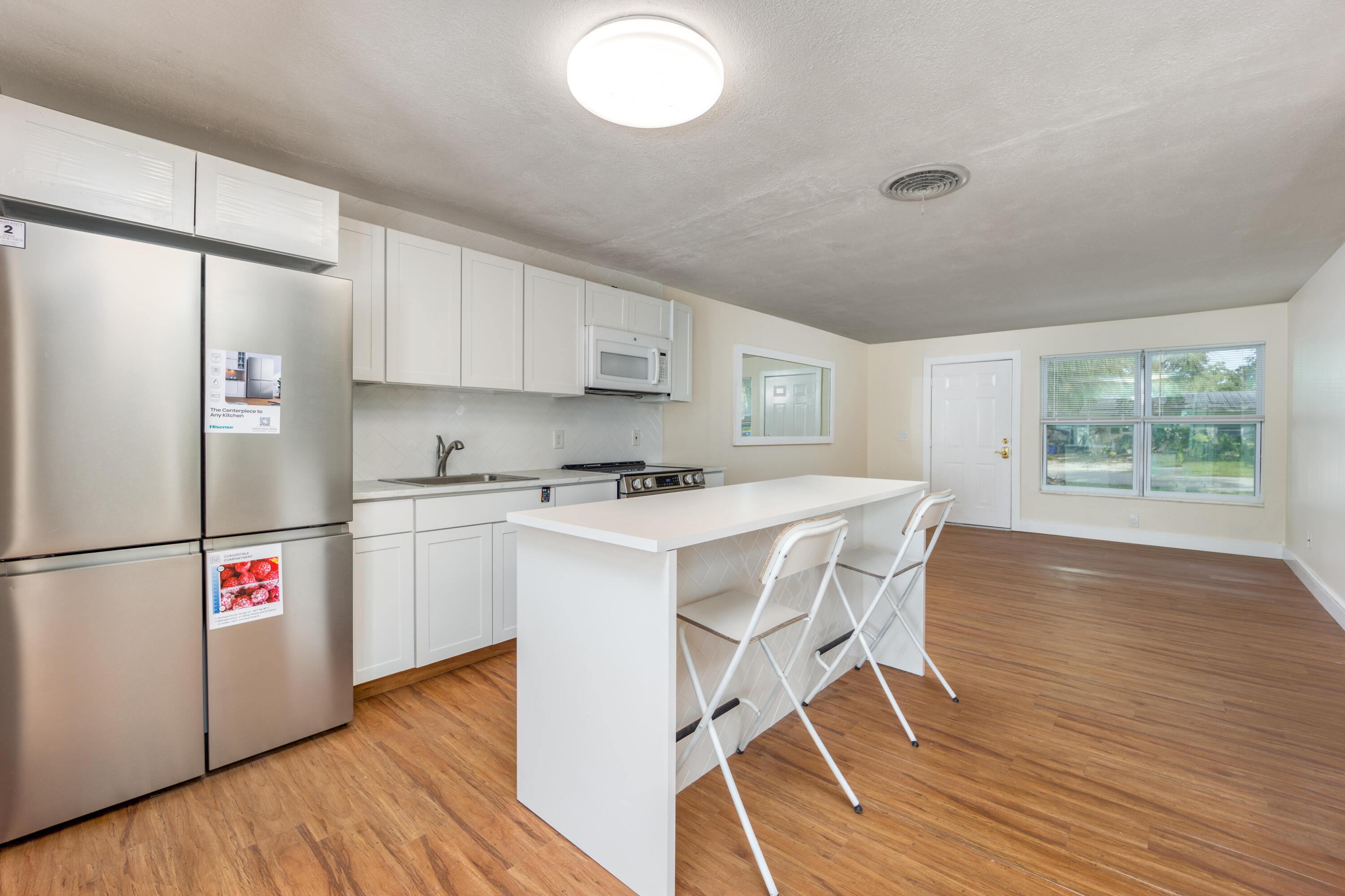 100 Southwest Hideaway Place Stuart, FL 34994 - Photo 8 of 27 100 SW Hideaway Place-7