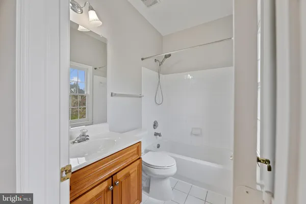 $1,675,000 | 16909 Harbour Town Drive, Ashton, MD 20861