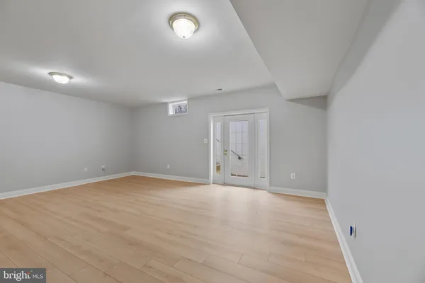$1,675,000 | 16909 Harbour Town Drive, Ashton, MD 20861