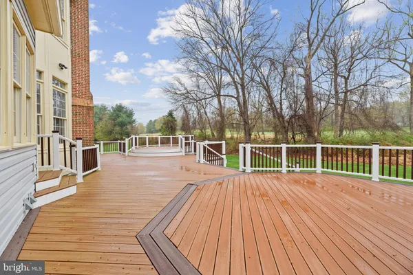 $1,675,000 | 16909 Harbour Town Drive, Ashton, MD 20861