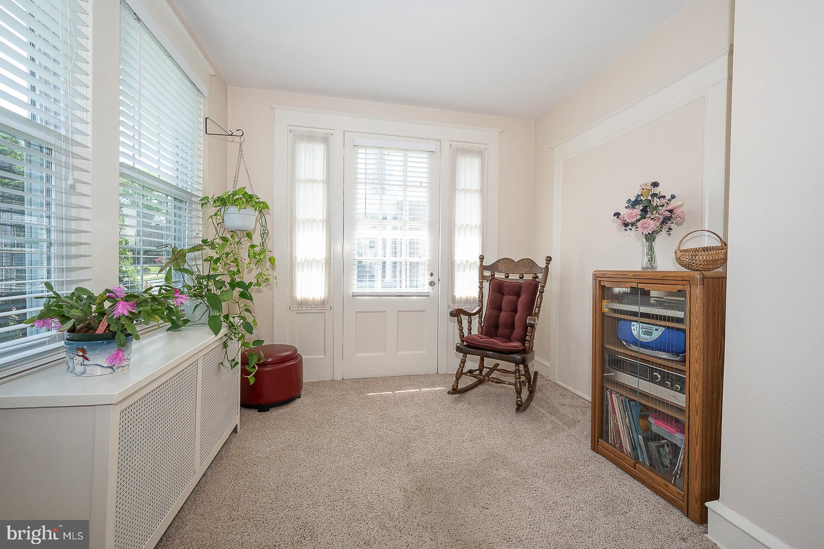 470 Gainsboro Road Drexel Hill, PA 19026 - Photo 15 of 60
