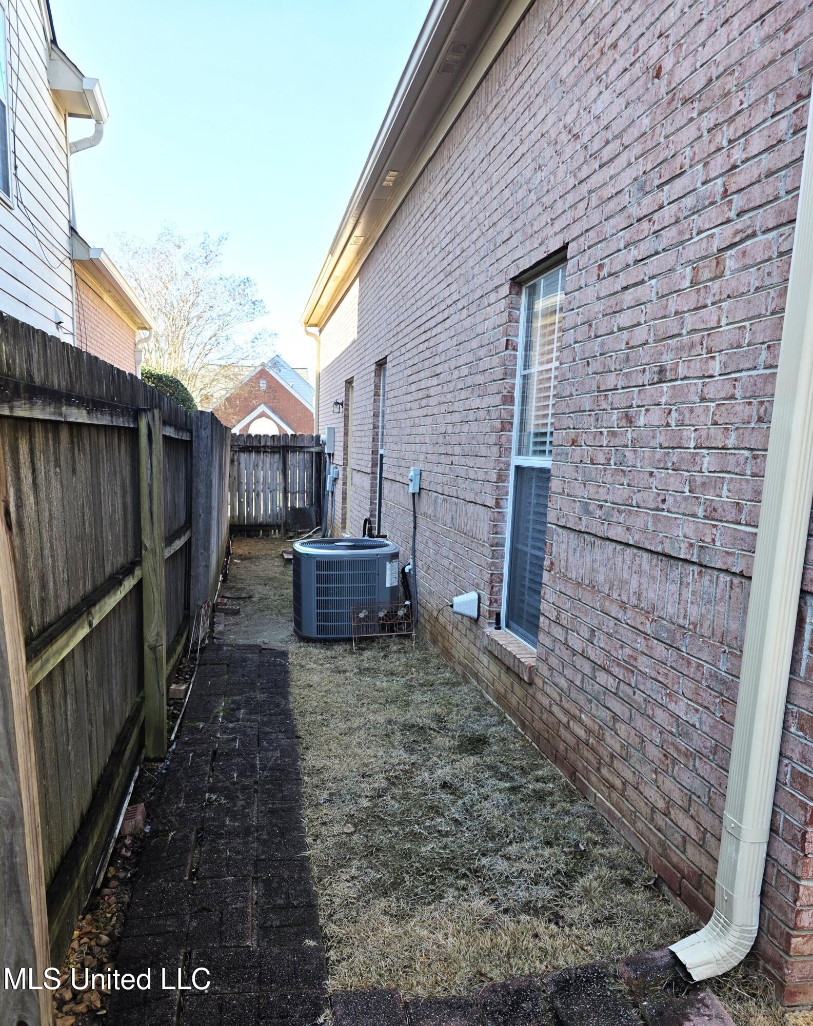 8318 Waverly Cove Olive Branch, MS 38654 - Photo 26 of 32 Backyard 06