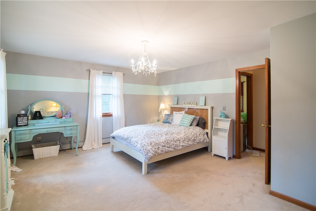 8 Ridgeland Road Barrington, RI 02806 - Photo 14 of 18 spacious bedroom