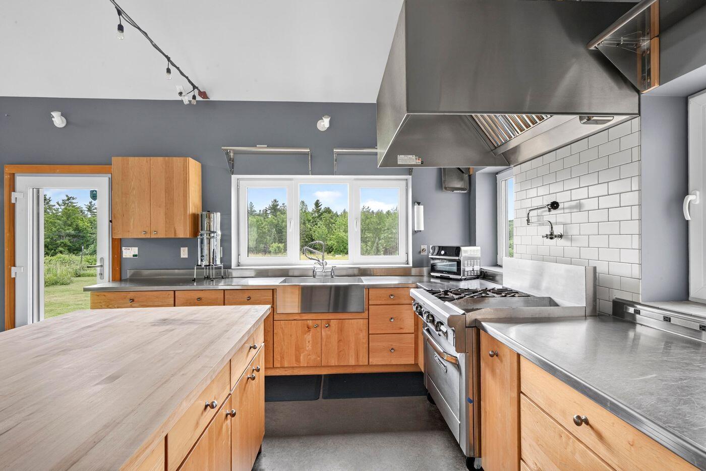 156 Crummett Mountain Road Somerville, ME 04348 - Photo 8 of 26 W9-ME3038_8