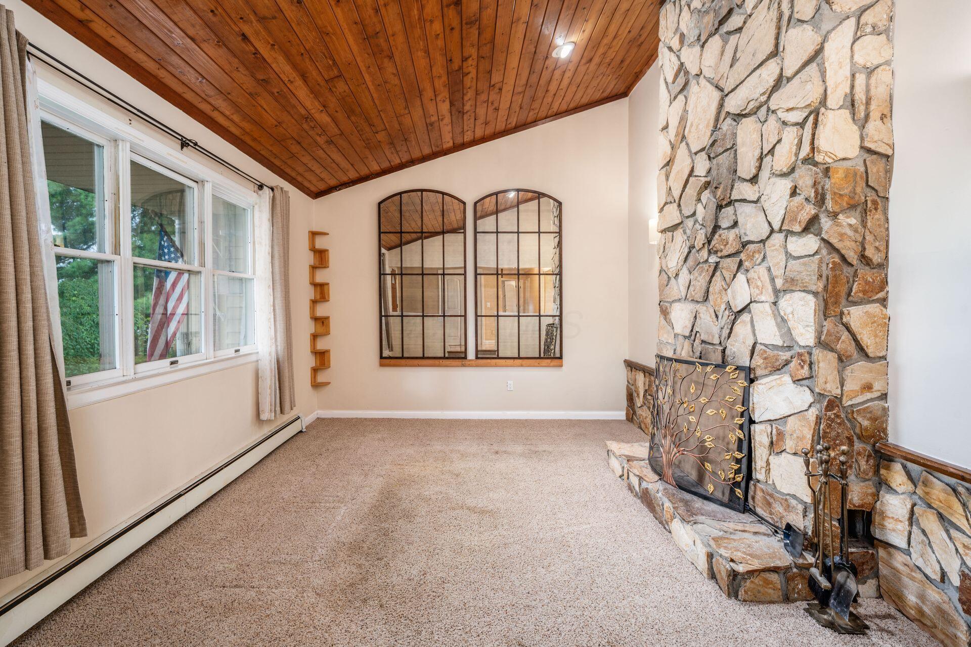 7373 Harlem Road Westerville, OH 43081 - Photo 2 of 24 013_38f72e5_i 7373 Harlem 027