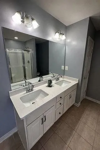 $435,000 | 905 Oldenburg Circle, Richmond, VA 23223