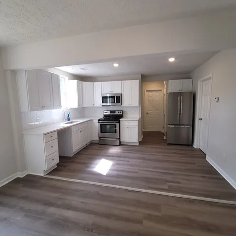 $900 | 2704 Lee Street, Unit B1, Columbus, GA 31903