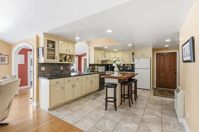 $775,000 | 4012 Highway 114, Canaan, VT 05903