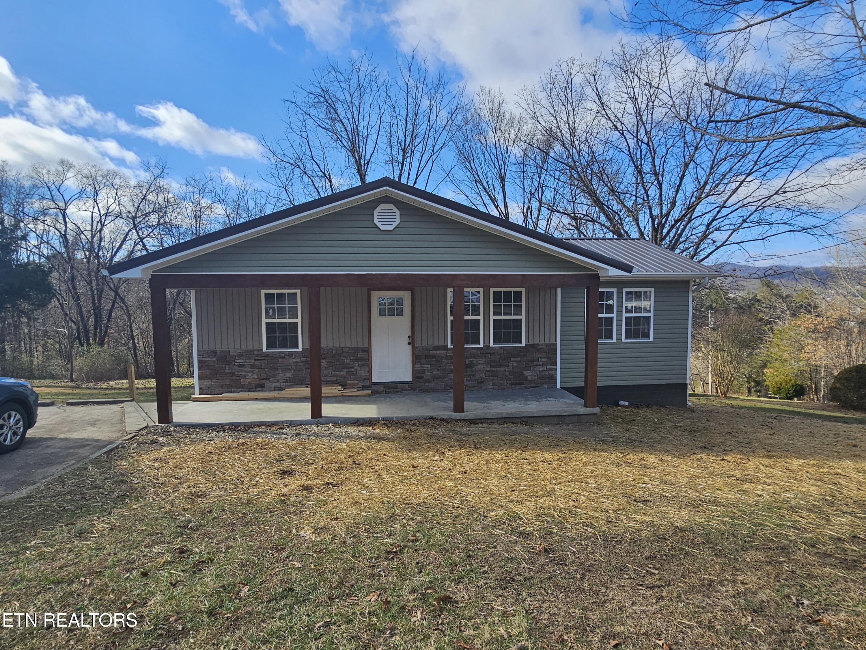 144 Stratford Road Harrogate, TN 37752 - Photo 1 of 7 20251230_115923