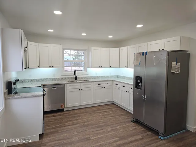 $279,900 | 144 Stratford Road, Harrogate, TN 37752