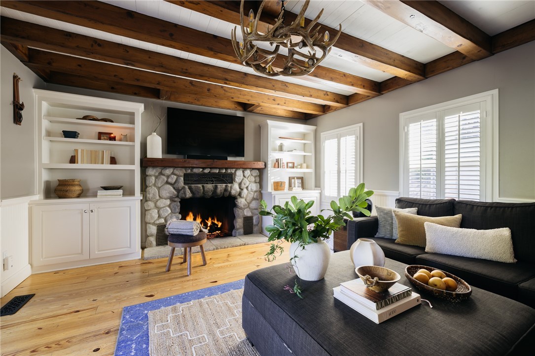 310 Bret Harte Road Lake Arrowhead, CA 92352 - Photo 5 of 28