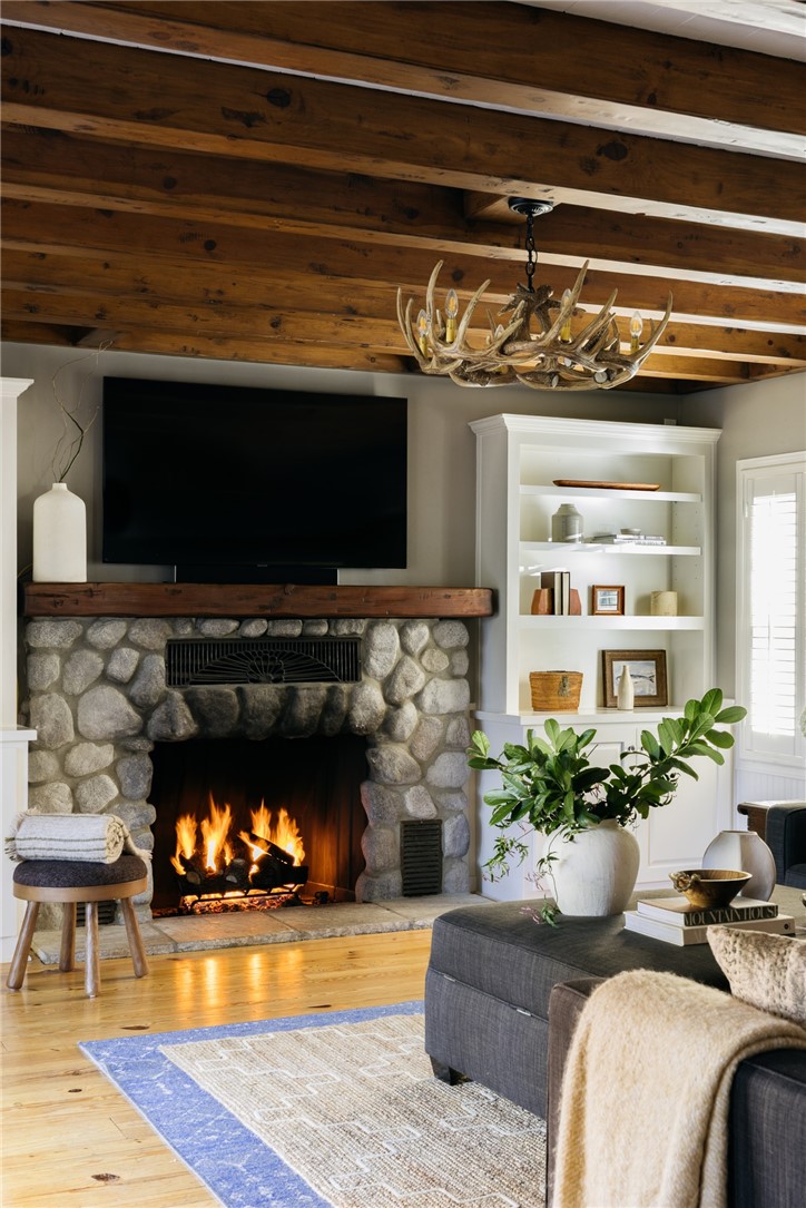 310 Bret Harte Road Lake Arrowhead, CA 92352 - Photo 6 of 28