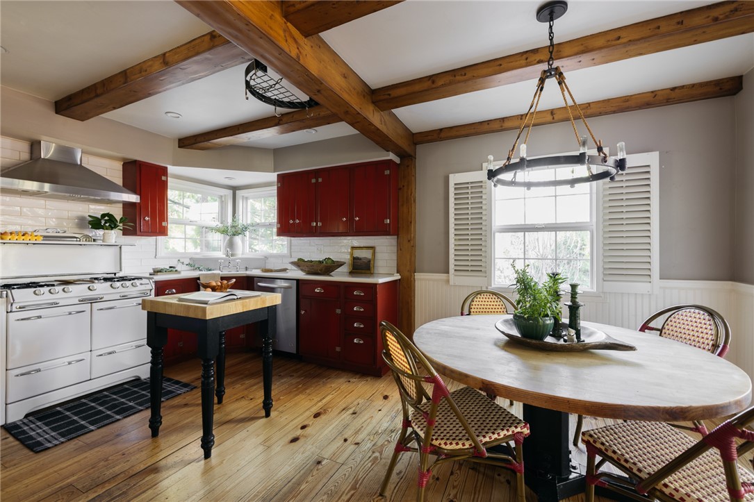 310 Bret Harte Road Lake Arrowhead, CA 92352 - Photo 7 of 28