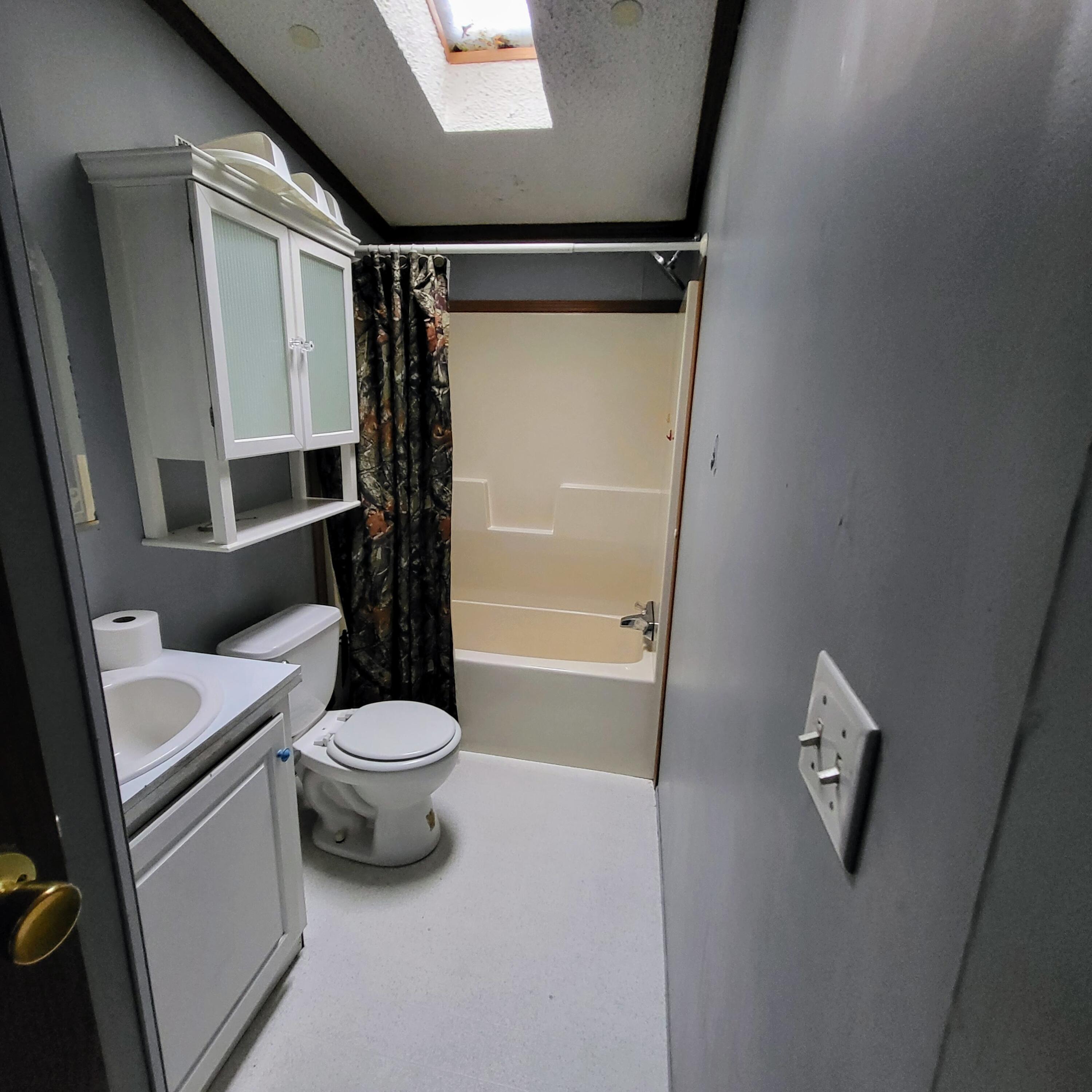 84 Whittemore Road Oxford, ME 04270 - Photo 11 of 15 Second bathroom