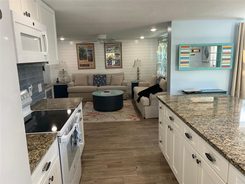 311 63rd Street Holmes Beach, FL 34217 - Photo 13 of 31