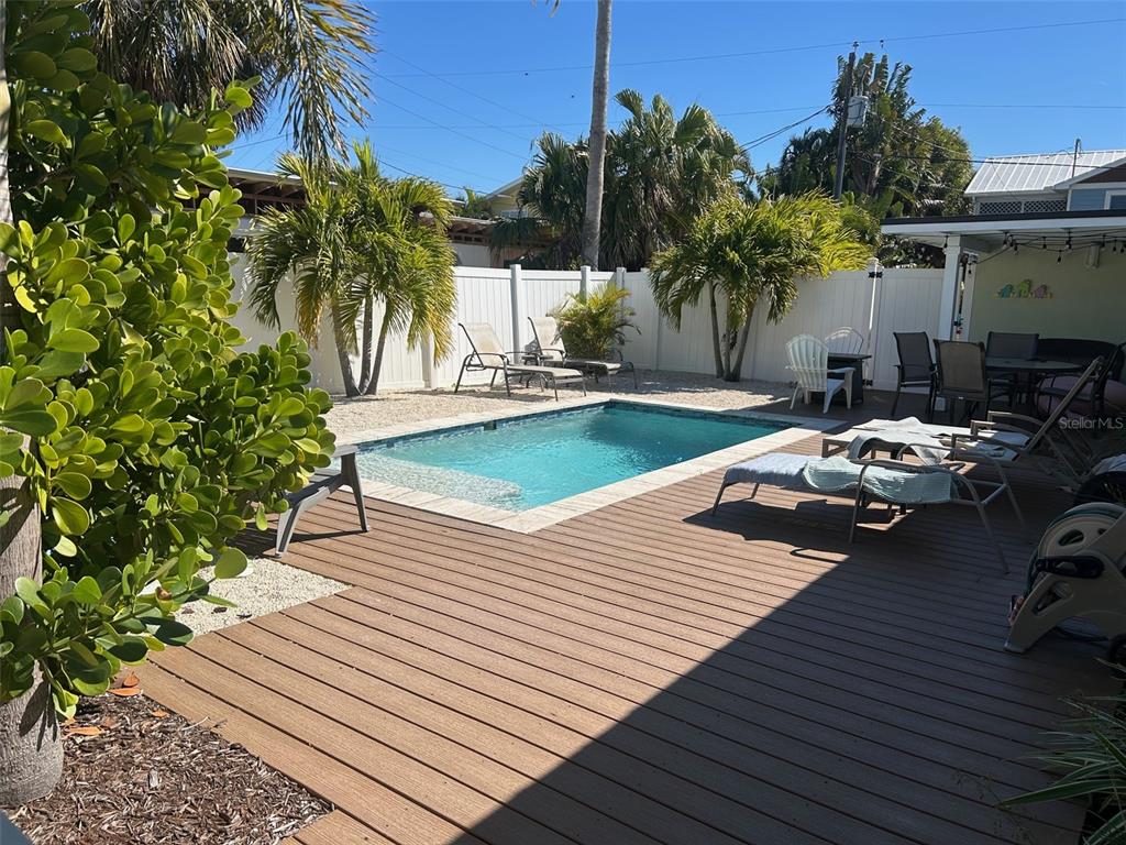 311 63rd Street Holmes Beach, FL 34217 - Photo 15 of 31