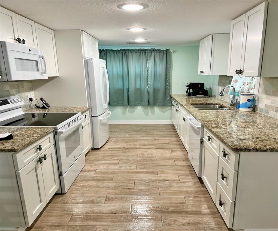311 63rd Street Holmes Beach, FL 34217 - Photo 19 of 31