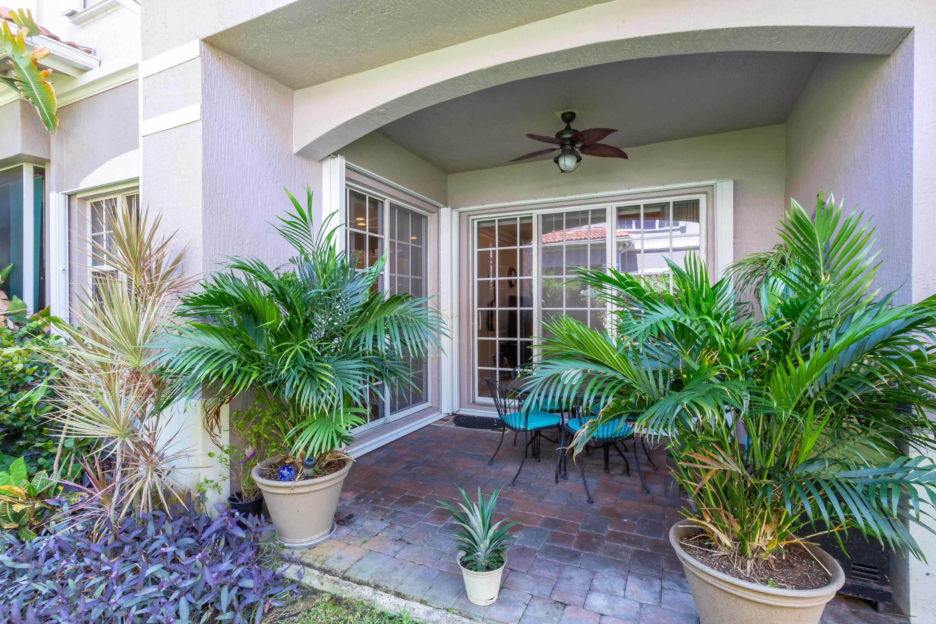 123 Lancaster Road Boynton Beach, FL 33426 - Photo 17 of 40 Patio