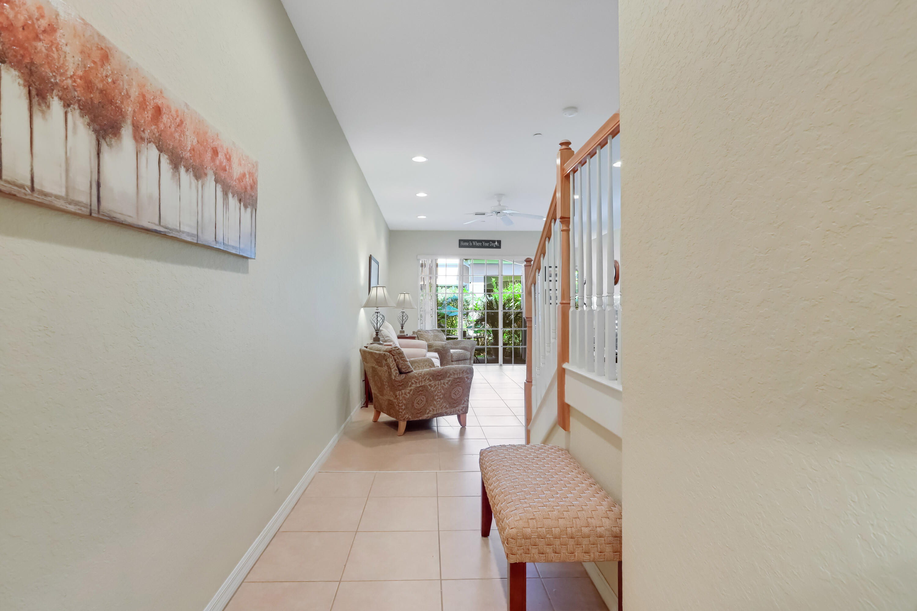 123 Lancaster Road Boynton Beach, FL 33426 - Photo 29 of 40 Hallway