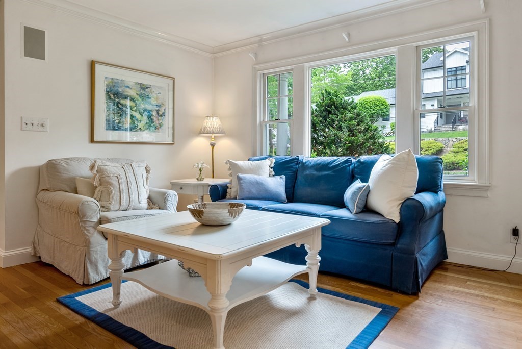 15 Linwood Road Wellesley, MA 02481 - Photo 12 of 33