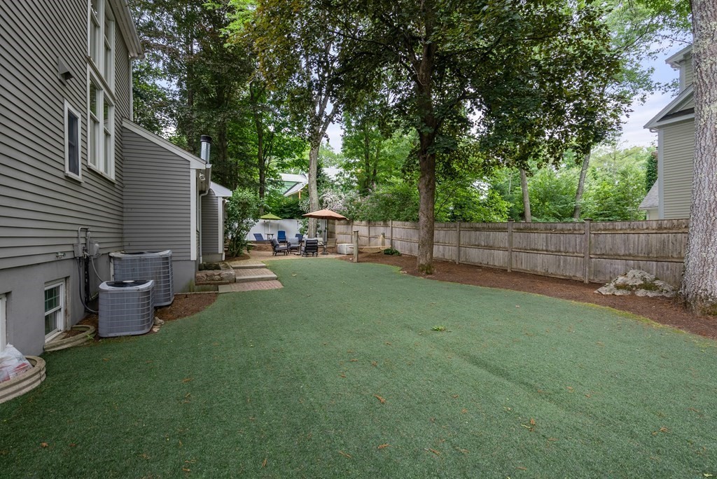 15 Linwood Road Wellesley, MA 02481 - Photo 29 of 33