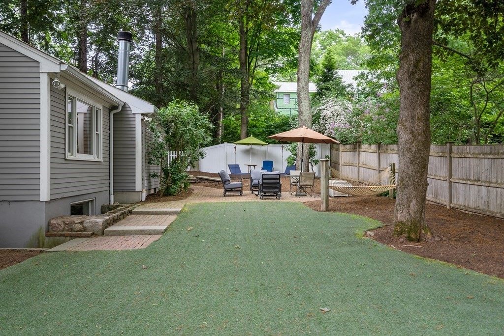 15 Linwood Road Wellesley, MA 02481 - Photo 31 of 33