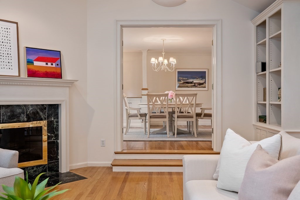 15 Linwood Road Wellesley, MA 02481 - Photo 5 of 33