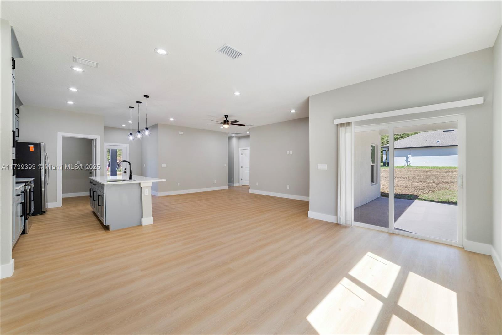 13356 Southwest 64th Street Road Ocala, FL 34481 - Photo 9 of 16 Gallery Image 9