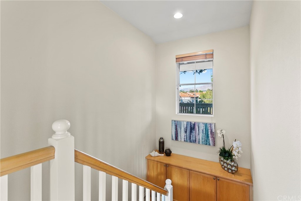 44 Modesto Irvine, CA 92602 - Photo 17 of 35 a view of room with furniture and wooden floor