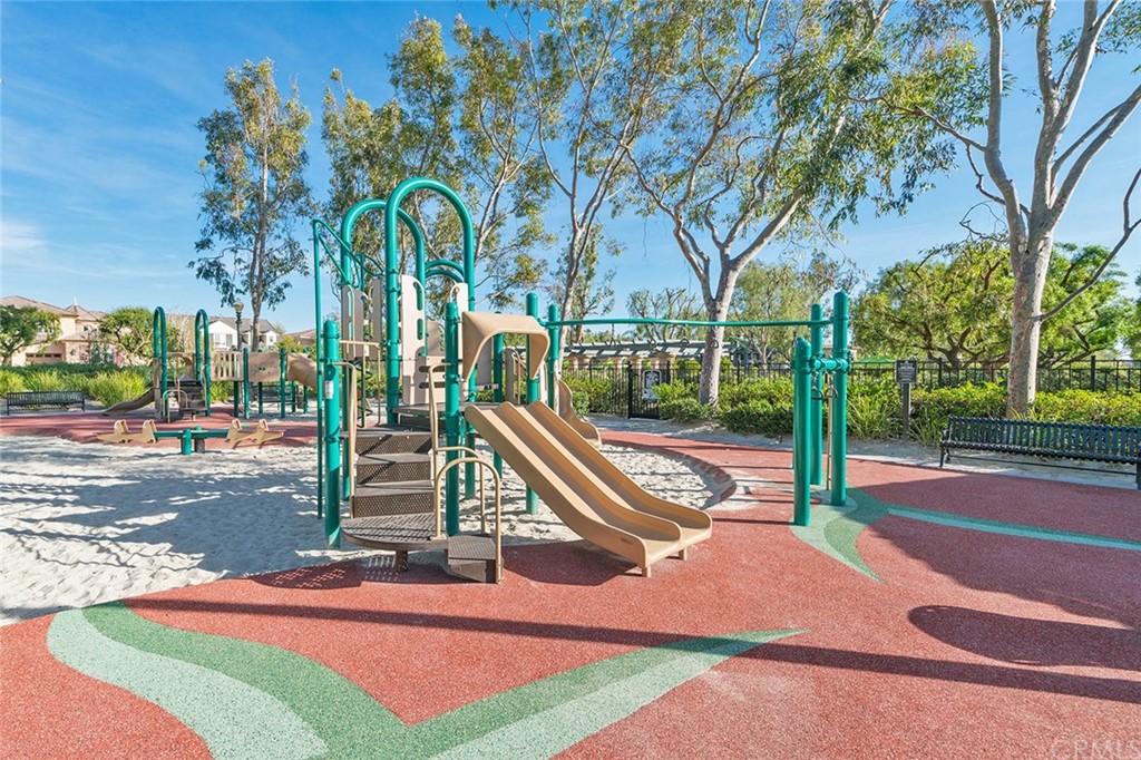 44 Modesto Irvine, CA 92602 - Photo 32 of 35 a view of a park with tree s