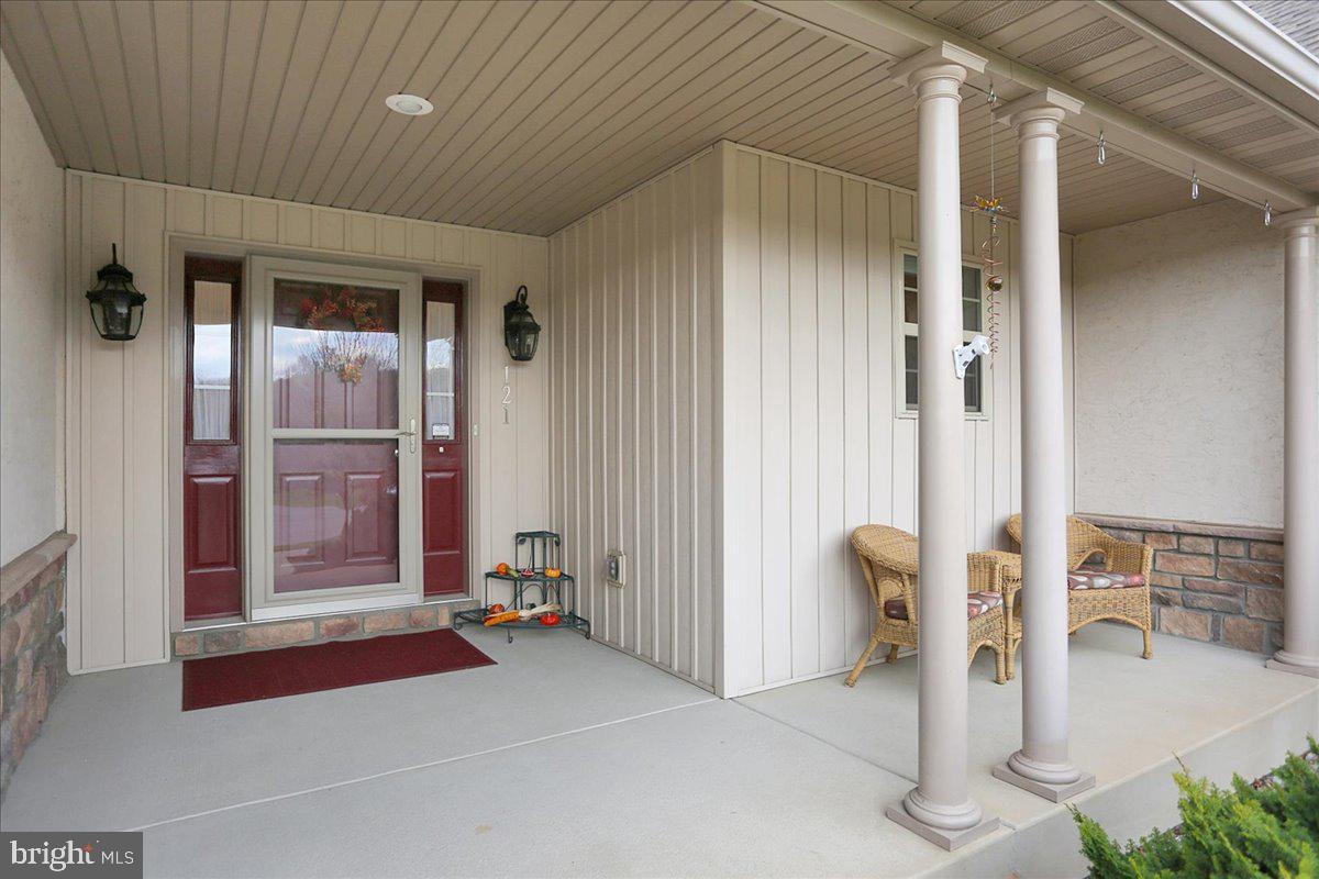 121 Cider Mill Road Mertztown, PA 19539 - Photo 3 of 32 Gallery Image 3