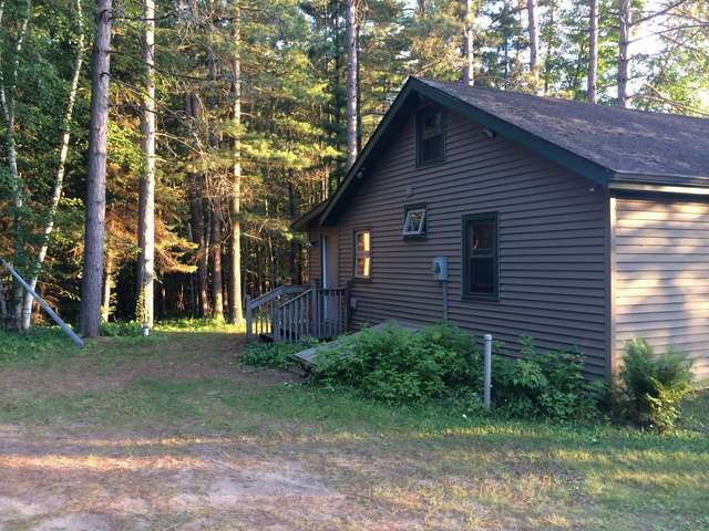 5940 Forest Loop Drive Rhinelander, WI 54501 - Photo 3 of 20 Gallery Image 3