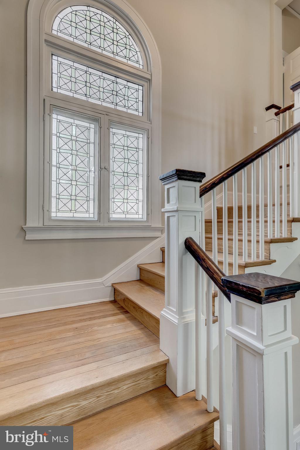 112 Longwood Road Baltimore, MD 21210 - Photo 40 of 77 Gorgeous details throughout