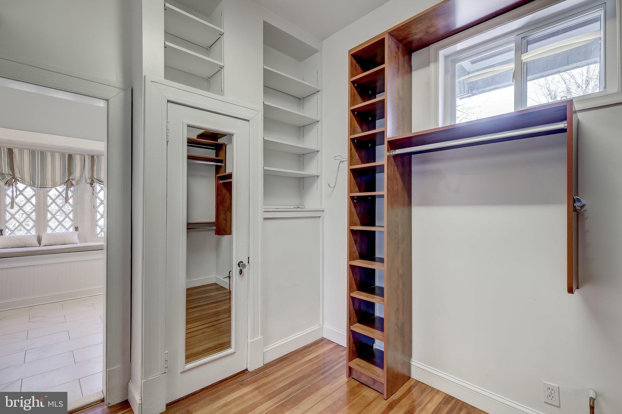 112 Longwood Road Baltimore, MD 21210 - Photo 52 of 77 Walk-in master bedroom closet