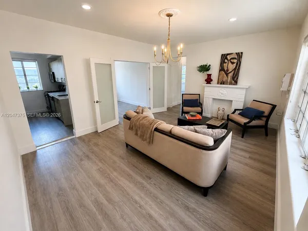 $4,675 | 762 Lenox Avenue, Unit 2, Miami Beach, FL 33139