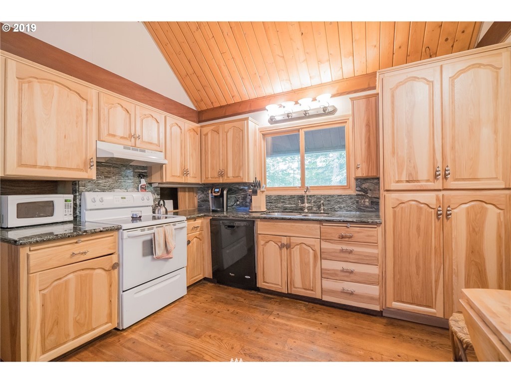 525 Carlon Loop Road Longview, WA 98632 - Photo 8 of 23 Gallery Image 8