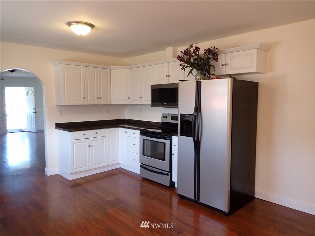 812 1st Street Cosmopolis, WA 98537 - Photo 18 of 40 Gallery Image 18