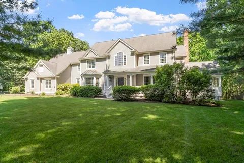 $2,095,000 | 24 Thornberry Lane, Sudbury, MA 01776