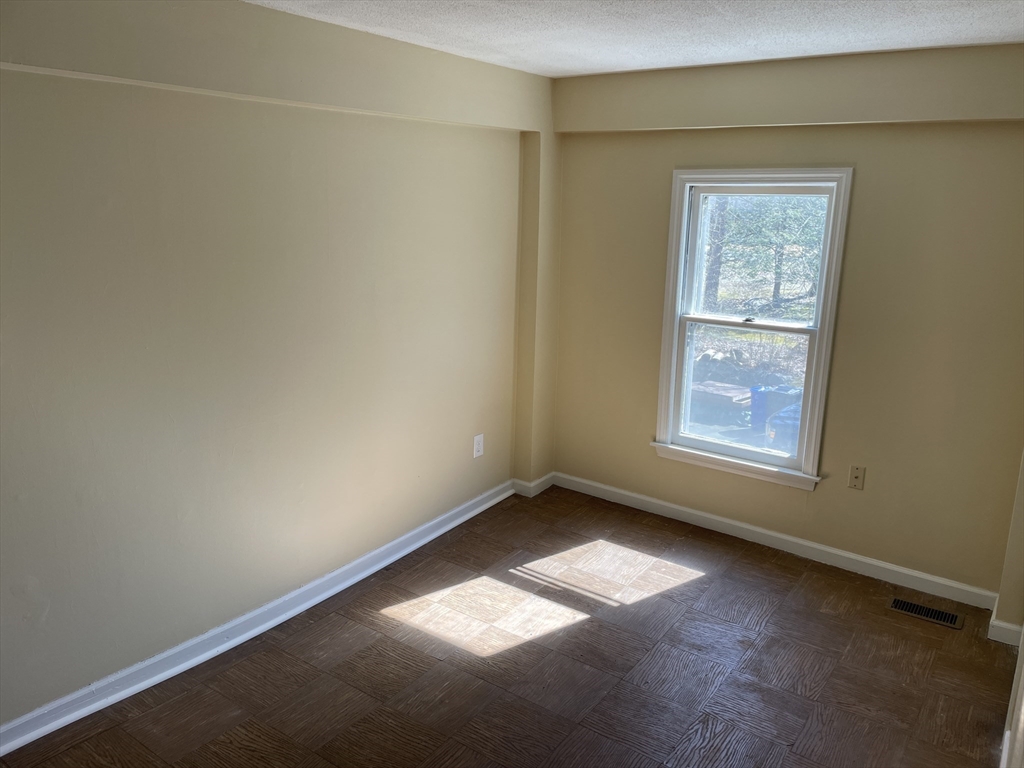 257 Hovey Road Monson, MA 01057 - Photo 30 of 39 Gallery Image 30