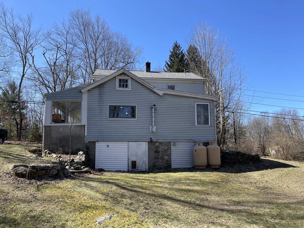 257 Hovey Road Monson, MA 01057 - Photo 6 of 39 Gallery Image 6