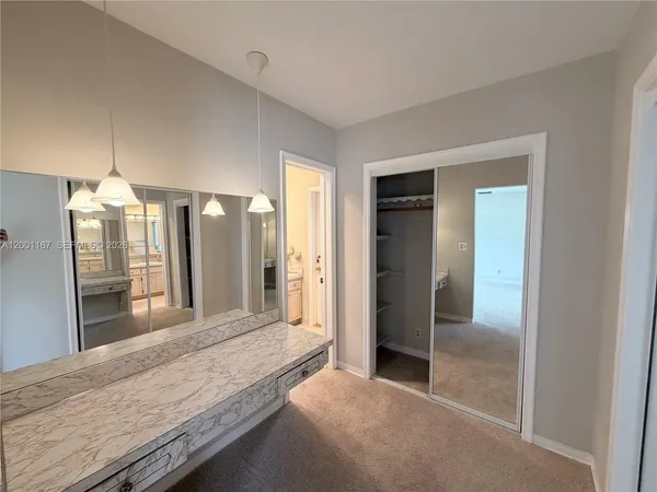 $4,200 | 5011 Madison Street, Hollywood, FL 33021